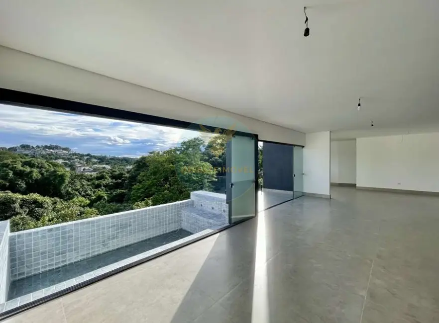 Casa de Condomínio com 4 quartos à venda, 400m2 em Granja Viana, Carapicuiba - SP - imagem 5 Foto 5 de Casa de Condomínio com 4 quartos à venda, 400m2 em Granja Viana, Carapicuiba - SP
