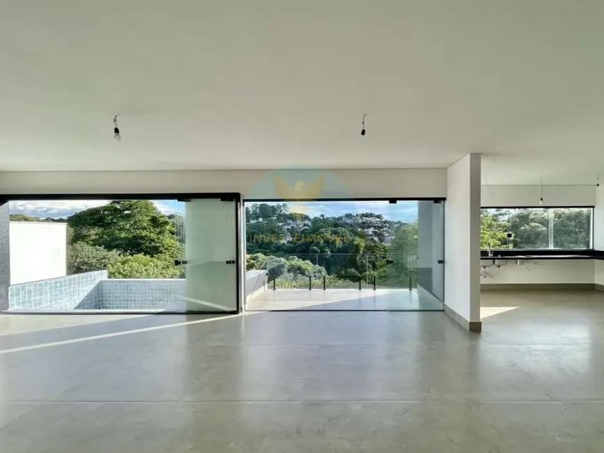 Casa de Condomínio com 4 quartos à venda, 400m2 em Granja Viana, Carapicuiba - SP - imagem 3 Foto 3 de Casa de Condomínio com 4 quartos à venda, 400m2 em Granja Viana, Carapicuiba - SP