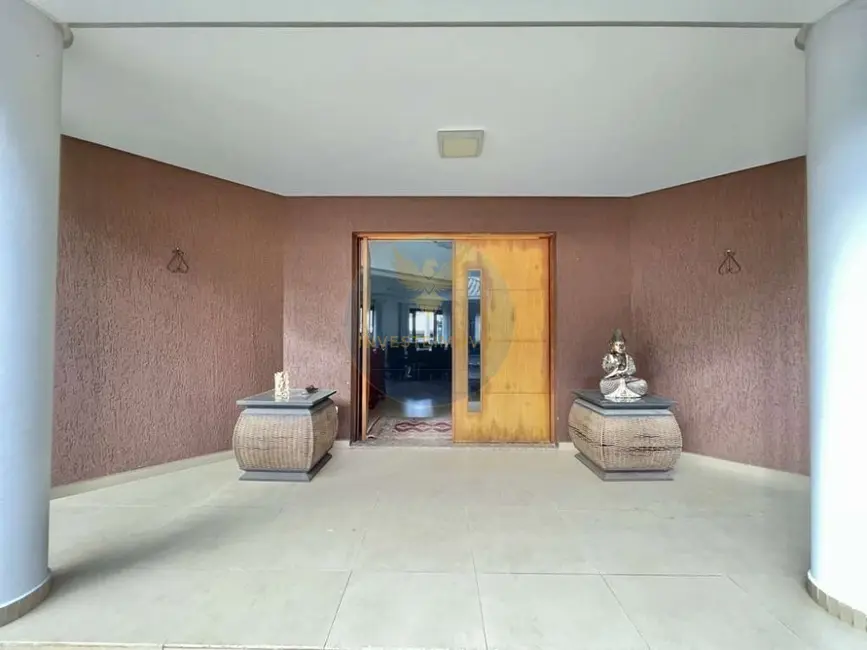 Foto 2 de Casa de Condomínio com 5 quartos para alugar, 890m2 em Granja Viana, Carapicuiba - SP