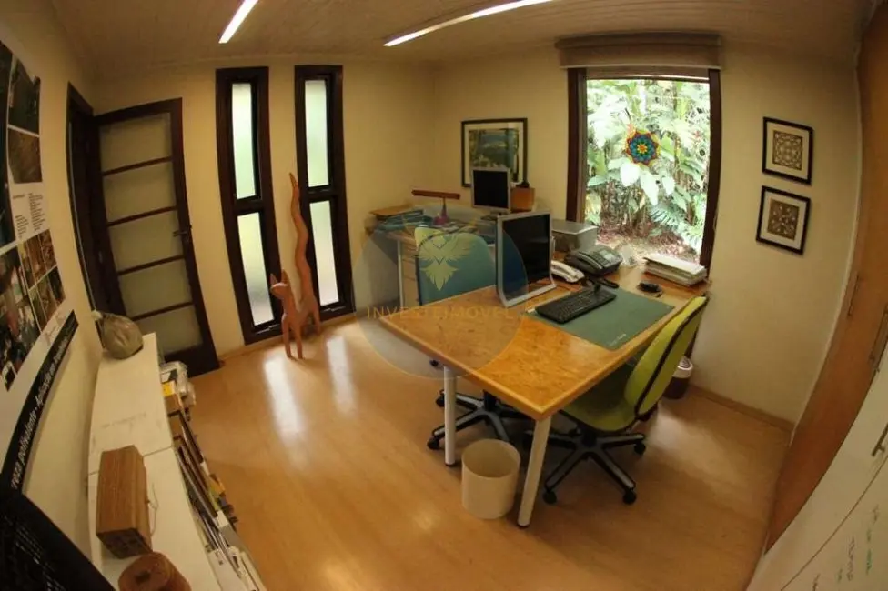 Casa com 4 quartos à venda, 525m2 em Granja Viana, Cotia - SP - imagem 8 Foto 8 de Casa com 4 quartos à venda, 525m2 em Granja Viana, Cotia - SP