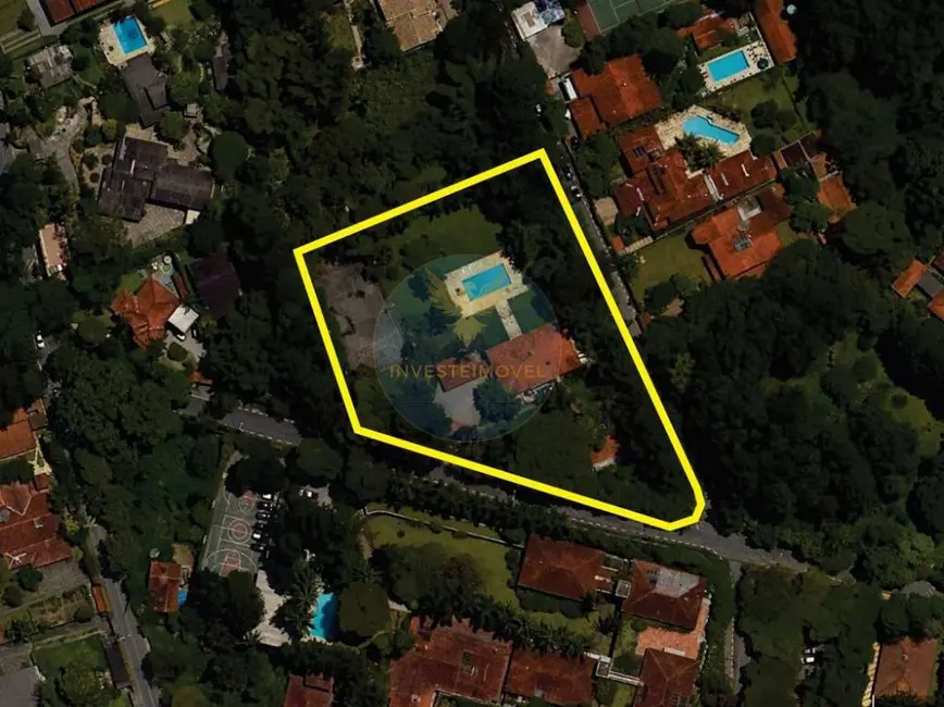 Casa com 4 quartos à venda, 525m2 em Granja Viana, Cotia - SP - imagem 2 Foto 2 de Casa com 4 quartos à venda, 525m2 em Granja Viana, Cotia - SP