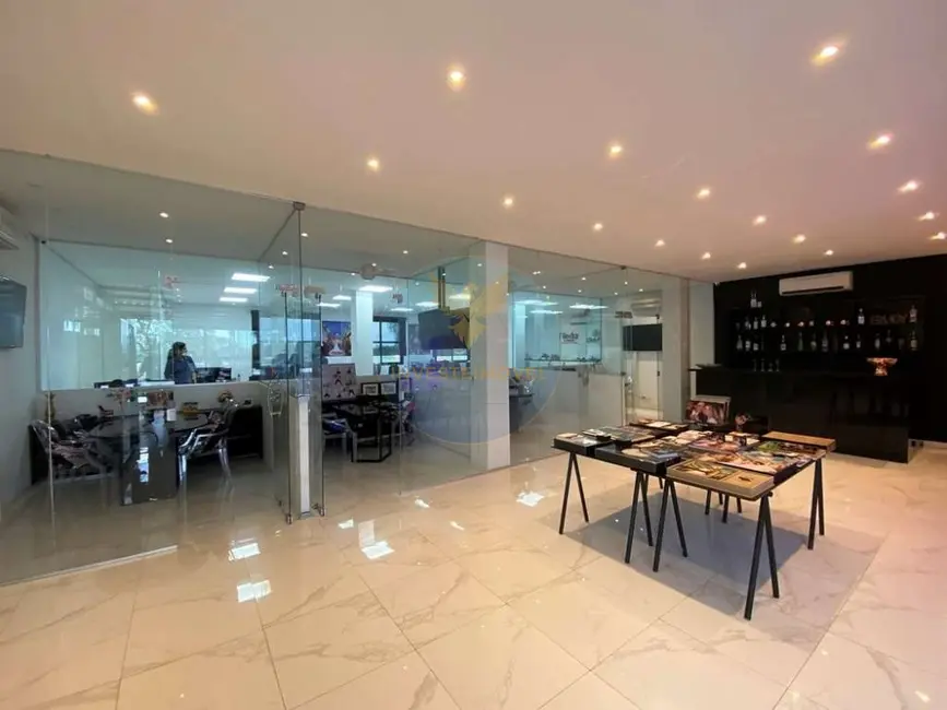 Foto 9 de Sala Comercial à venda, 1566m2 em Granja Viana, Cotia - SP