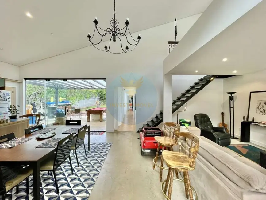 Foto 9 de Casa com 3 quartos à venda, 277m2 em Granja Viana, Cotia - SP