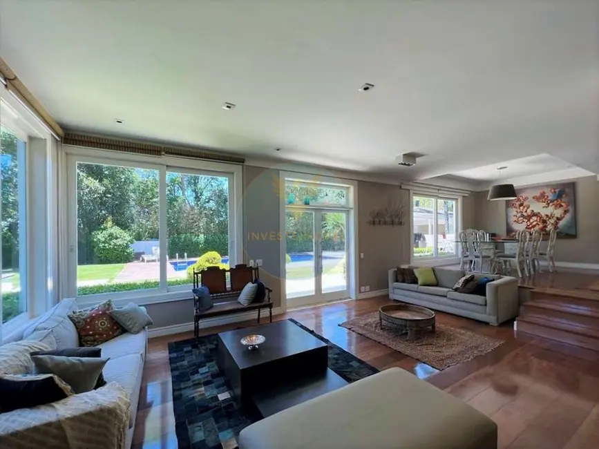 Foto 7 de Casa de Condomínio com 4 quartos para alugar, 542m2 em Jandira - SP