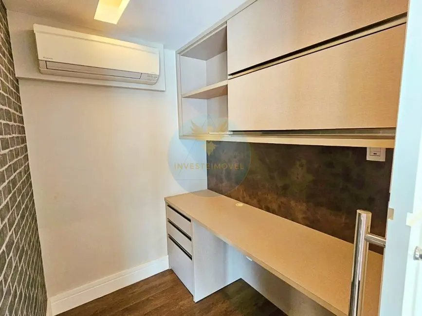 Foto 9 de Apartamento com 3 quartos à venda, 171m2 em Jardim Arpoador, São Paulo - SP