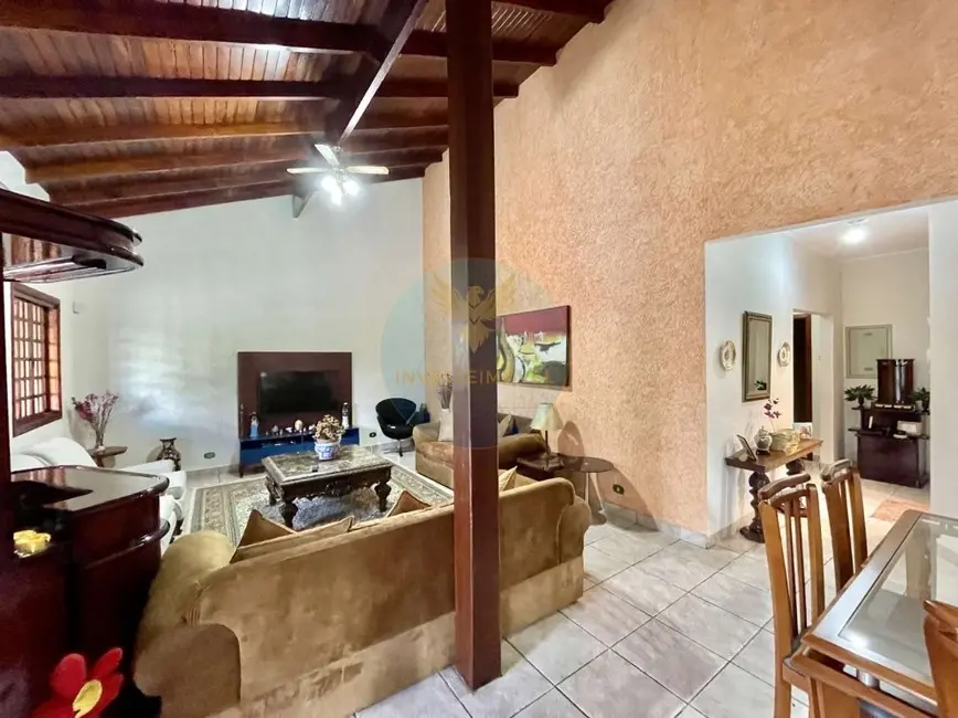 Casa de Condomínio com 3 quartos à venda, 412m2 em Granja Viana, Carapicuiba - SP - imagem 7 Foto 7 de Casa de Condomínio com 3 quartos à venda, 412m2 em Granja Viana, Carapicuiba - SP