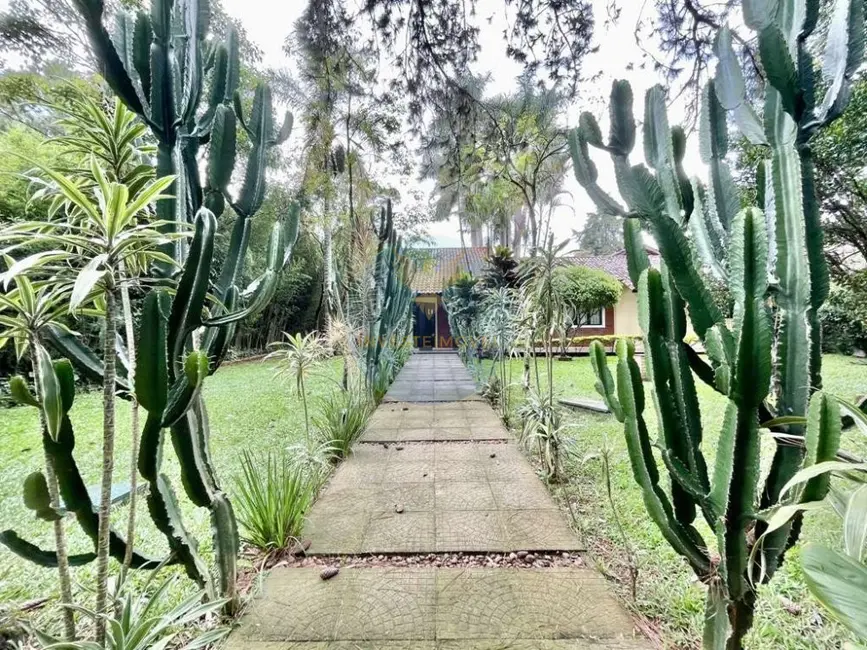 Casa de Condomínio com 4 quartos à venda, 428m2 em Granja Viana, Carapicuiba - SP - imagem 3 Foto 3 de Casa de Condomínio com 4 quartos à venda, 428m2 em Granja Viana, Carapicuiba - SP
