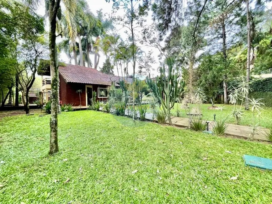 Casa de Condomínio com 4 quartos à venda, 428m2 em Granja Viana, Carapicuiba - SP - imagem 4 Foto 4 de Casa de Condomínio com 4 quartos à venda, 428m2 em Granja Viana, Carapicuiba - SP