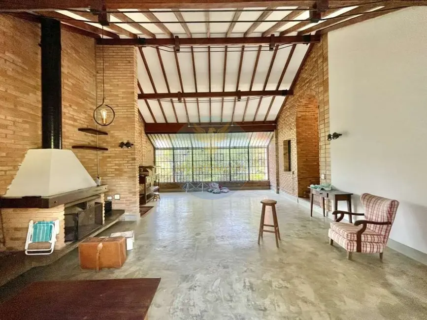 Casa de Condomínio com 3 quartos à venda, 450m2 em Granja Viana, Carapicuiba - SP - imagem 8 Foto 8 de Casa de Condomínio com 3 quartos à venda, 450m2 em Granja Viana, Carapicuiba - SP
