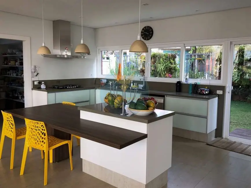 Foto 9 de Casa de Condomínio com 4 quartos para alugar, 550m2 em Granja Viana, Carapicuiba - SP