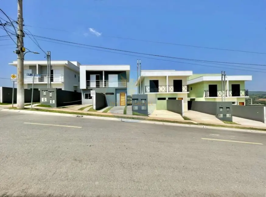 Foto 2 de Casa de Condomínio com 3 quartos à venda, 80m2 em Água Espraiada (Caucaia do Alto), Cotia - SP