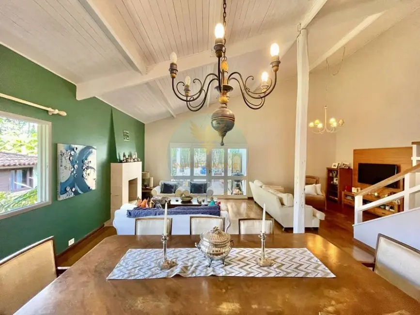 Casa de Condomínio com 4 quartos à venda, 283m2 em Granja Viana, Cotia - SP - imagem 7 Foto 7 de Casa de Condomínio com 4 quartos à venda, 283m2 em Granja Viana, Cotia - SP