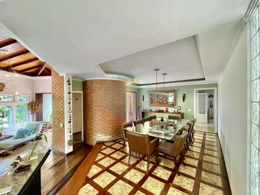 Casa de Condomínio com 6 quartos à venda, 641m2 em Granja Viana, Cotia - SP - imagem 9 Foto 9 de Casa de Condomínio com 6 quartos à venda, 641m2 em Granja Viana, Cotia - SP