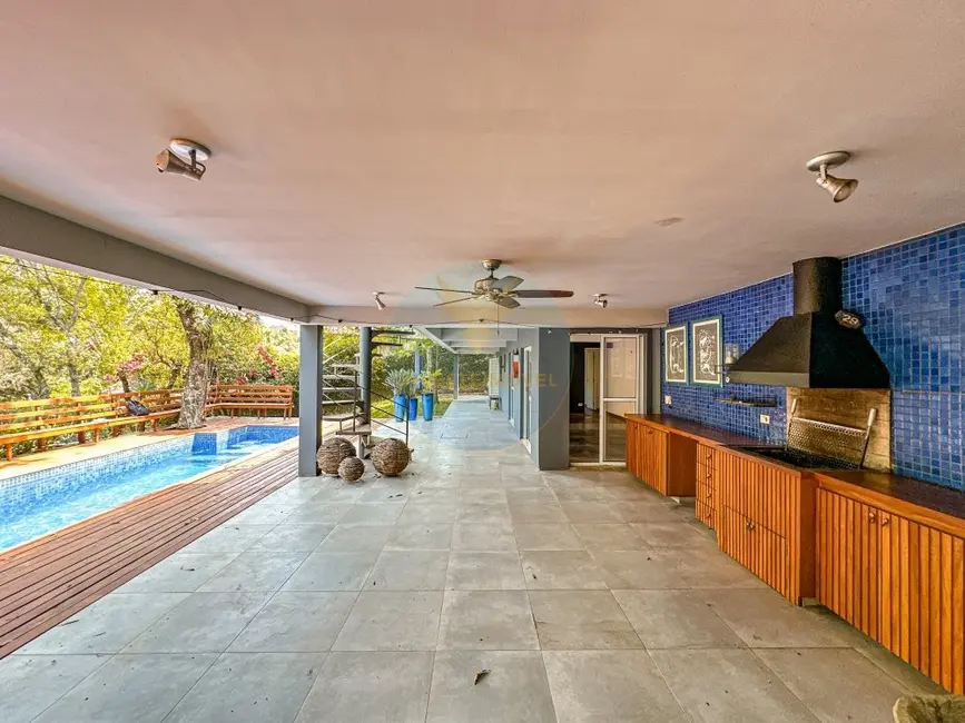 Casa de Condomínio com 4 quartos à venda, 350m2 em Granja Viana, Carapicuiba - SP - imagem 3 Foto 3 de Casa de Condomínio com 4 quartos à venda, 350m2 em Granja Viana, Carapicuiba - SP