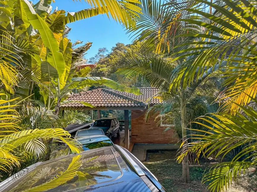 Casa de Condomínio com 4 quartos à venda, 900m2 em Granja Viana, Carapicuiba - SP - imagem 3 Foto 3 de Casa de Condomínio com 4 quartos à venda, 900m2 em Granja Viana, Carapicuiba - SP