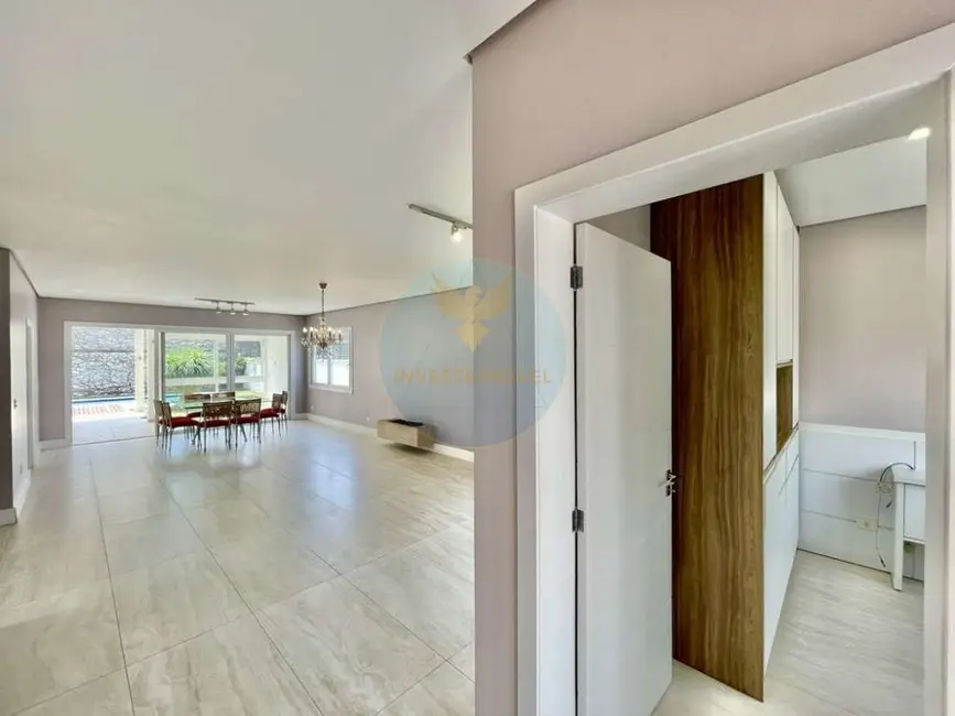 Foto 3 de Casa de Condomínio com 4 quartos à venda, 333m2 em Granja Viana, Cotia - SP