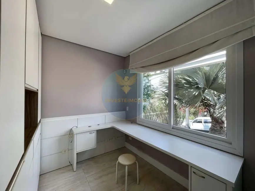 Foto 4 de Casa de Condomínio com 4 quartos à venda, 333m2 em Granja Viana, Cotia - SP