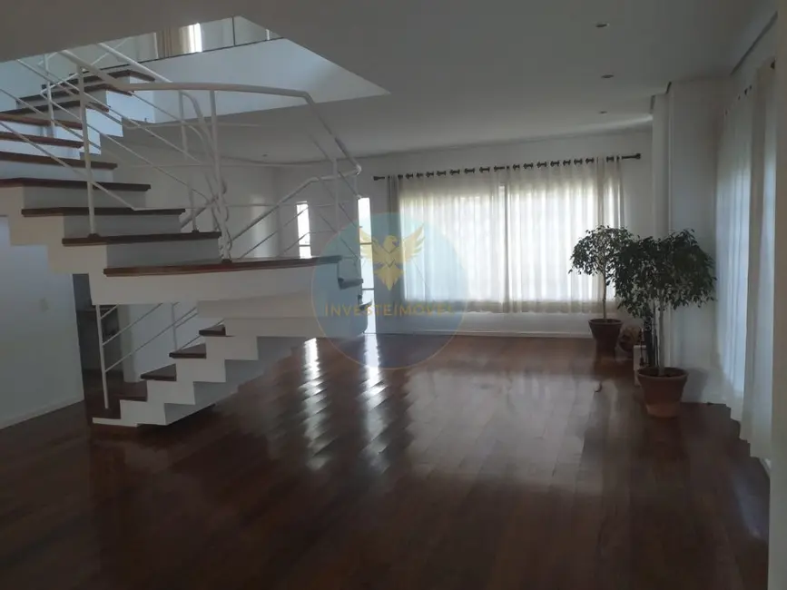Foto 4 de Casa de Condomínio com 4 quartos à venda, 239m2 em Vila Santo Antônio, Cotia - SP