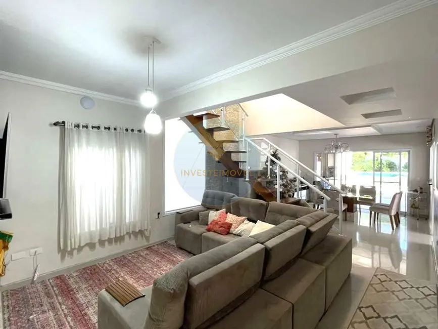 Foto 6 de Casa de Condomínio com 3 quartos à venda, 335m2 em Granja Viana, Cotia - SP