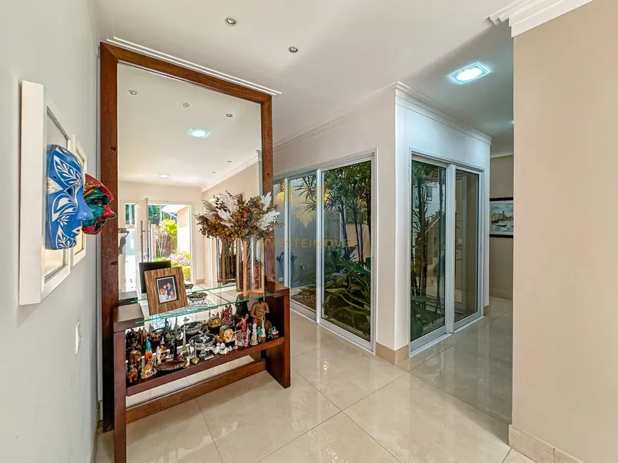 Foto 4 de Casa de Condomínio com 4 quartos à venda, 550m2 em Granja Viana, Cotia - SP