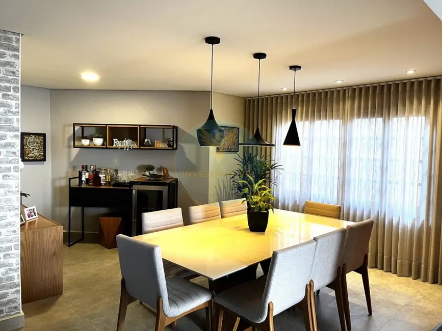 Casa de Condomínio com 4 quartos à venda, 354m2 em Granja Viana, Cotia - SP - imagem 9 Foto 9 de Casa de Condomínio com 4 quartos à venda, 354m2 em Granja Viana, Cotia - SP