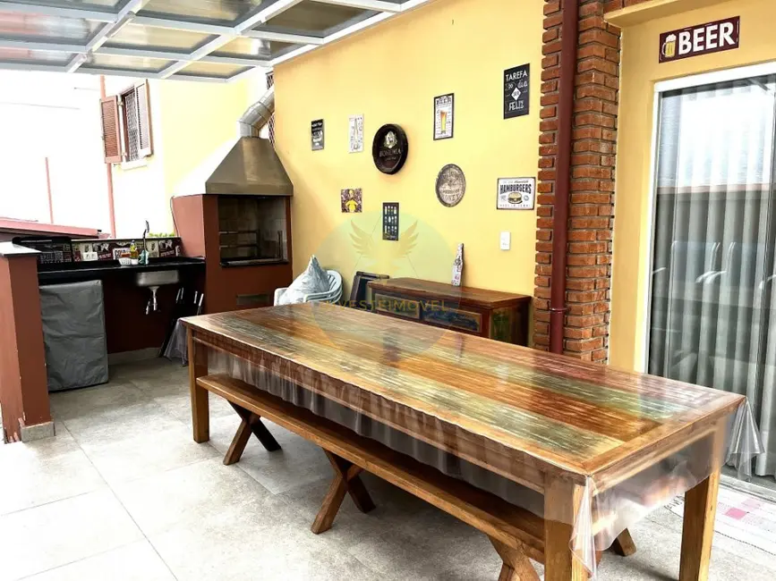 Casa de Condomínio com 4 quartos à venda, 354m2 em Granja Viana, Cotia - SP - imagem 7 Foto 7 de Casa de Condomínio com 4 quartos à venda, 354m2 em Granja Viana, Cotia - SP