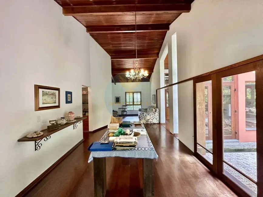 Casa de Condomínio com 4 quartos à venda, 417m2 em Granja Viana, Carapicuiba - SP - imagem 8 Foto 8 de Casa de Condomínio com 4 quartos à venda, 417m2 em Granja Viana, Carapicuiba - SP