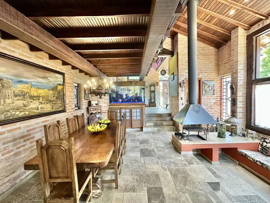 Foto 7 de Casa de Condomínio com 4 quartos à venda, 300m2 em Nova Higienópolis, Jandira - SP