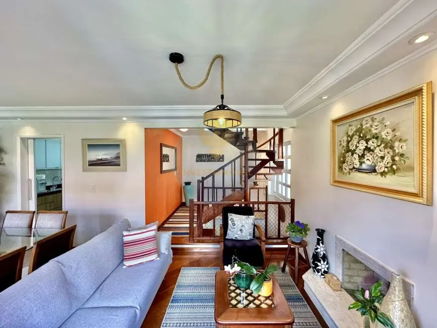 Foto 9 de Casa de Condomínio com 3 quartos à venda, 209m2 em Granja Viana, Cotia - SP