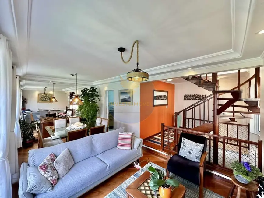 Foto 8 de Casa de Condomínio com 3 quartos à venda, 209m2 em Granja Viana, Cotia - SP