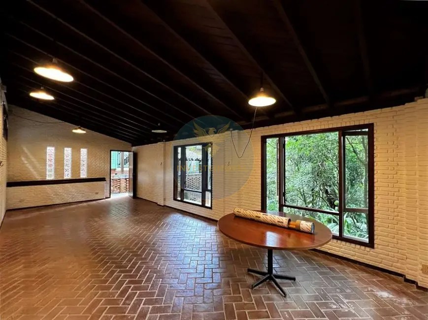 Foto 3 de Chácara com 3 quartos para alugar, 271m2 em Taboleiro Verde, Cotia - SP