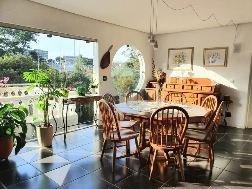 Foto 3 de Casa de Condomínio com 3 quartos para alugar, 320m2 em Granja Viana, Cotia - SP