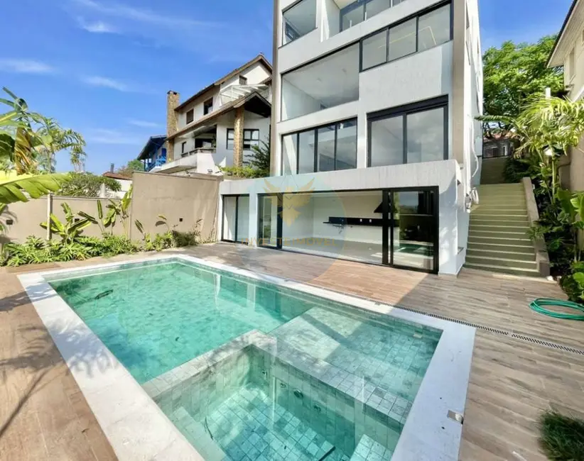 Casa de Condomínio com 4 quartos para alugar, 484m2 em Granja Viana, Cotia - SP - imagem 1 Foto 1 de Casa de Condomínio com 4 quartos para alugar, 484m2 em Granja Viana, Cotia - SP