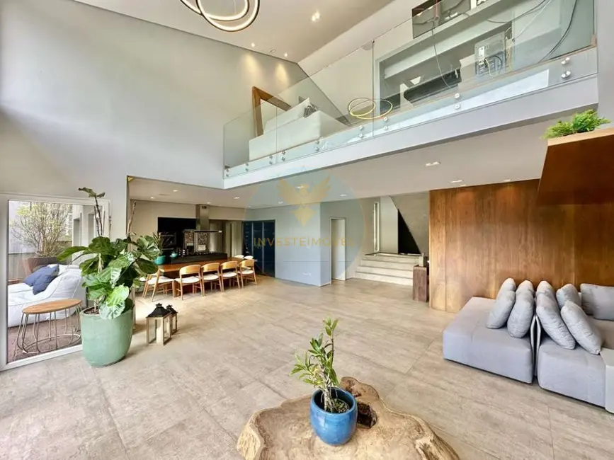 Foto 8 de Casa de Condomínio com 4 quartos à venda, 463m2 em Embu Das Artes - SP