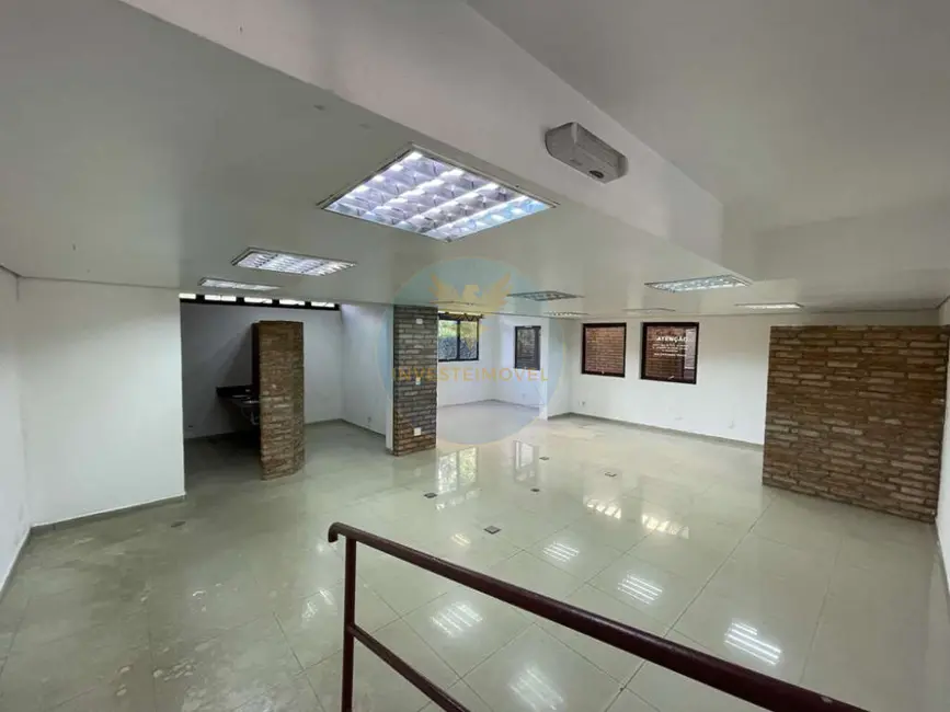 Sala Comercial à venda, 320m2 em Granja Viana, Carapicuiba - SP - imagem 6 Foto 6 de Sala Comercial à venda, 320m2 em Granja Viana, Carapicuiba - SP