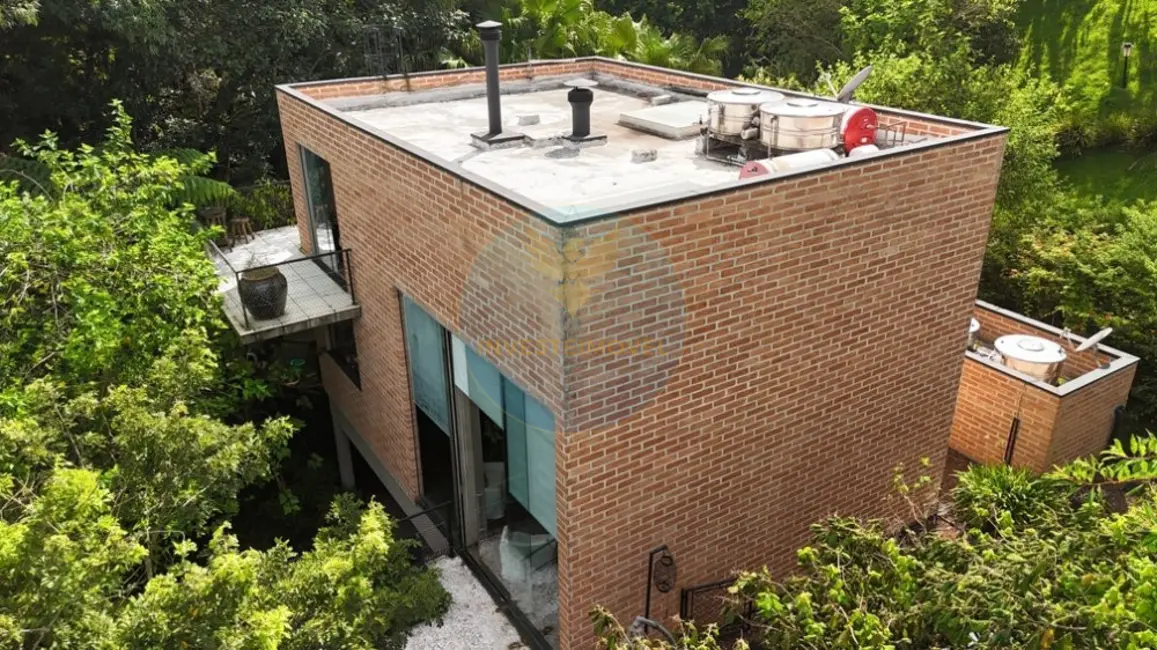 Foto 6 de Casa com 4 quartos à venda, 219m2 em Granja Viana, Cotia - SP