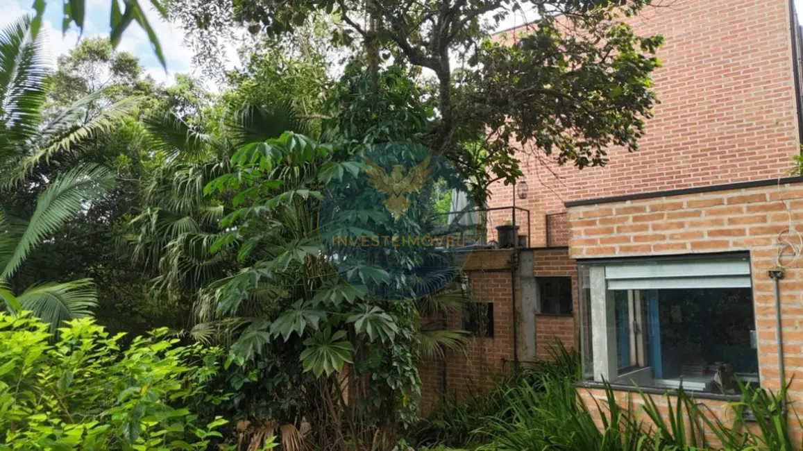 Foto 3 de Casa com 4 quartos à venda, 219m2 em Granja Viana, Cotia - SP