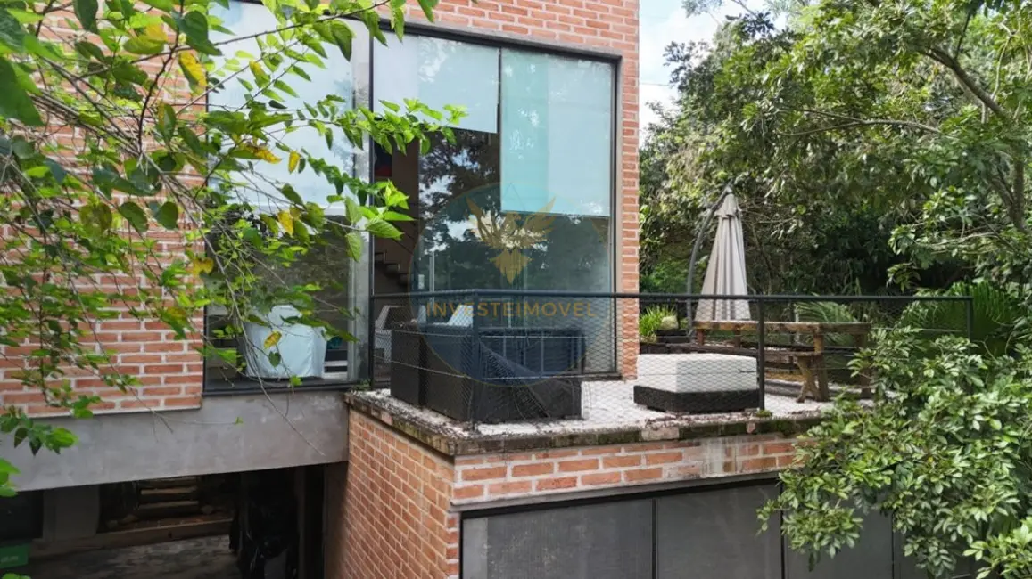 Foto 8 de Casa com 4 quartos à venda, 219m2 em Granja Viana, Cotia - SP