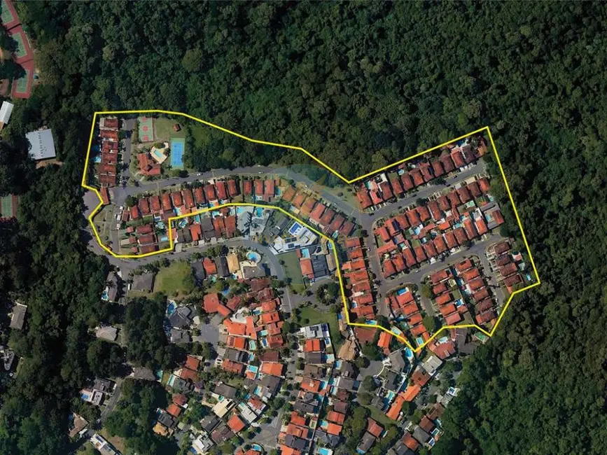 Casa de Condomínio com 4 quartos à venda, 360m2 em São Paulo II, Cotia - SP - imagem 3 Foto 3 de Casa de Condomínio com 4 quartos à venda, 360m2 em São Paulo II, Cotia - SP