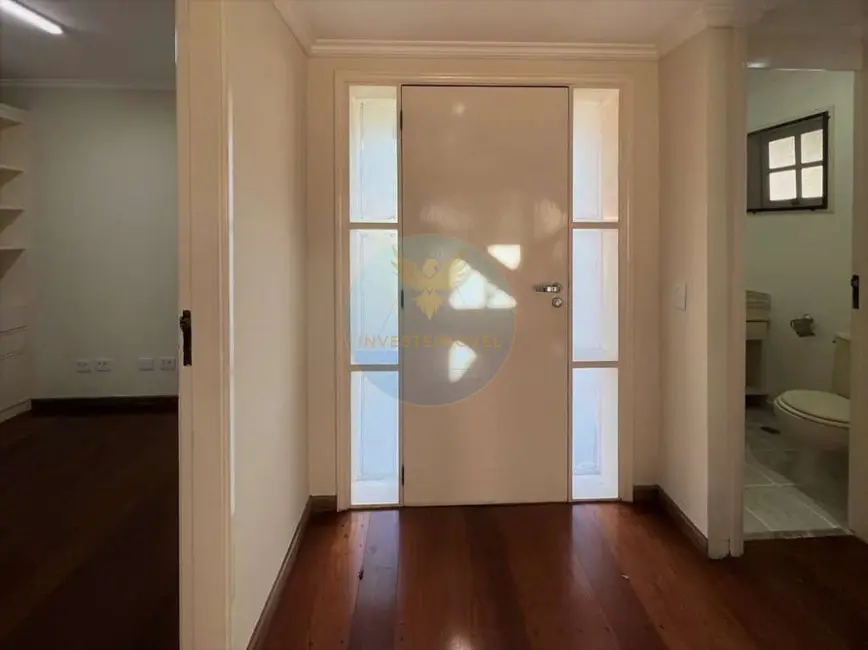 Casa de Condomínio com 4 quartos à venda, 360m2 em São Paulo II, Cotia - SP - imagem 4 Foto 4 de Casa de Condomínio com 4 quartos à venda, 360m2 em São Paulo II, Cotia - SP