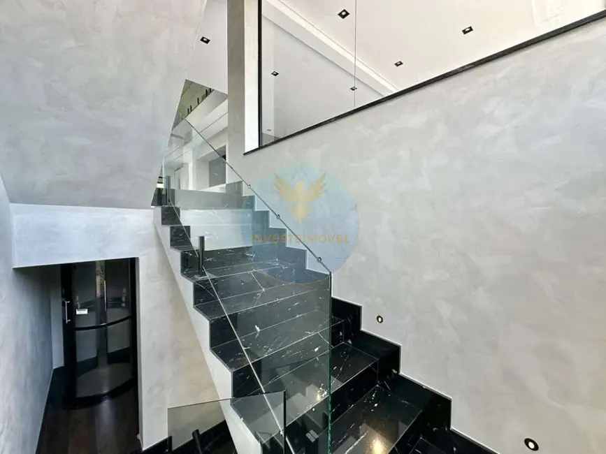 Foto 9 de Casa com 4 quartos à venda, 440m2 em Granja Viana, Cotia - SP