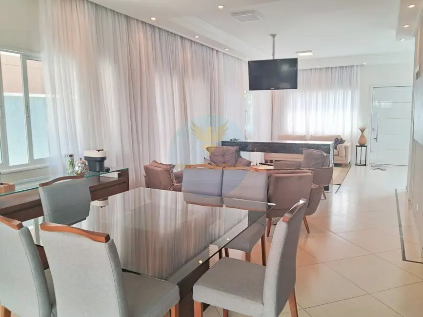 Foto 4 de Casa de Condomínio com 4 quartos à venda, 300m2 em Granja Viana, Cotia - SP