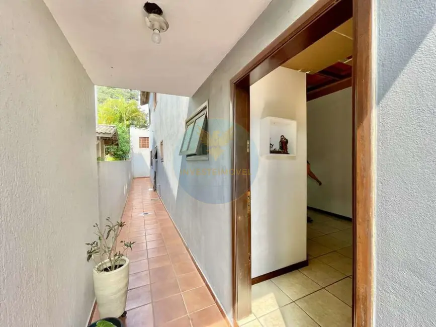 Casa de Condomínio com 4 quartos à venda, 350m2 em Granja Viana, Cotia - SP - imagem 8 Foto 8 de Casa de Condomínio com 4 quartos à venda, 350m2 em Granja Viana, Cotia - SP