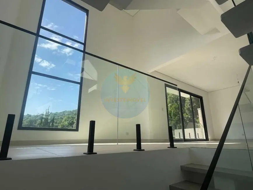 Foto 6 de Casa de Condomínio com 3 quartos à venda, 221m2 em Transurb, Itapevi - SP