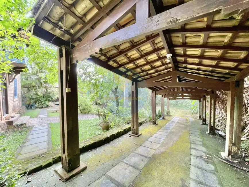 Foto 8 de Casa de Condomínio com 3 quartos para alugar, 441m2 em Embu Das Artes - SP