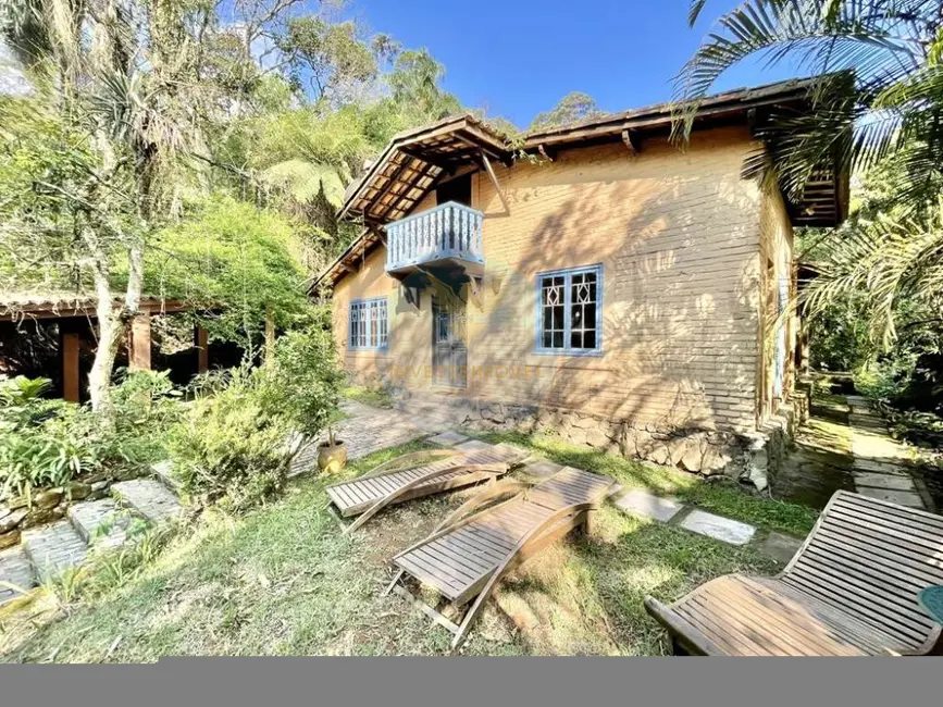 Foto 1 de Casa de Condomínio com 3 quartos para alugar, 441m2 em Embu Das Artes - SP