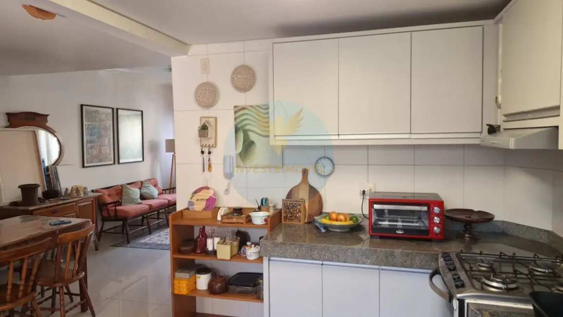 Foto 8 de Casa de Condomínio com 4 quartos para alugar, 110m2 em Granja Viana, Cotia - SP