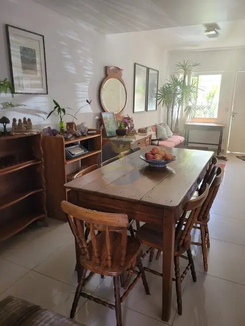 Foto 2 de Casa de Condomínio com 4 quartos para alugar, 110m2 em Granja Viana, Cotia - SP