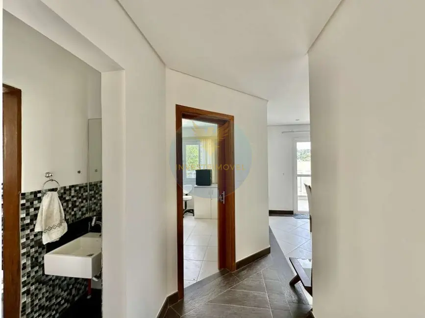 Foto 4 de Casa de Condomínio com 4 quartos à venda, 401m2 em Golf Gardens, Carapicuiba - SP