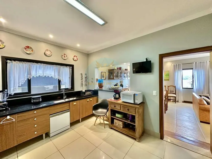 Foto 3 de Casa de Condomínio com 3 quartos à venda, 330m2 em Granja Viana, Carapicuiba - SP